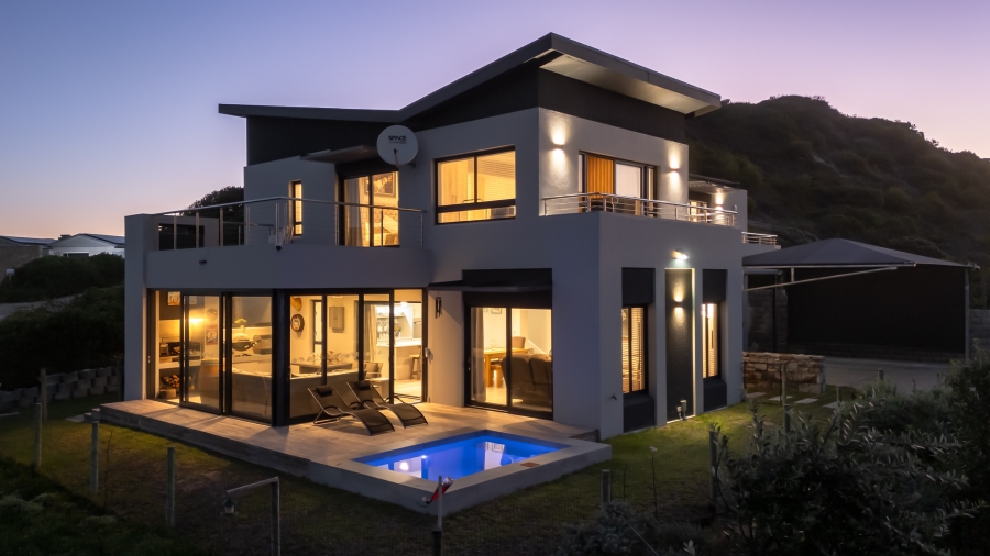 3 Bedroom Property for Sale in Myoli Beach Western Cape